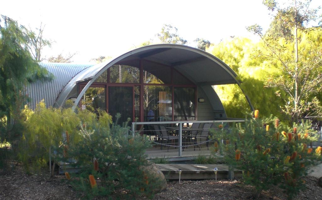 Mallacoota'S Shady Gully Caravan Park Esterno foto