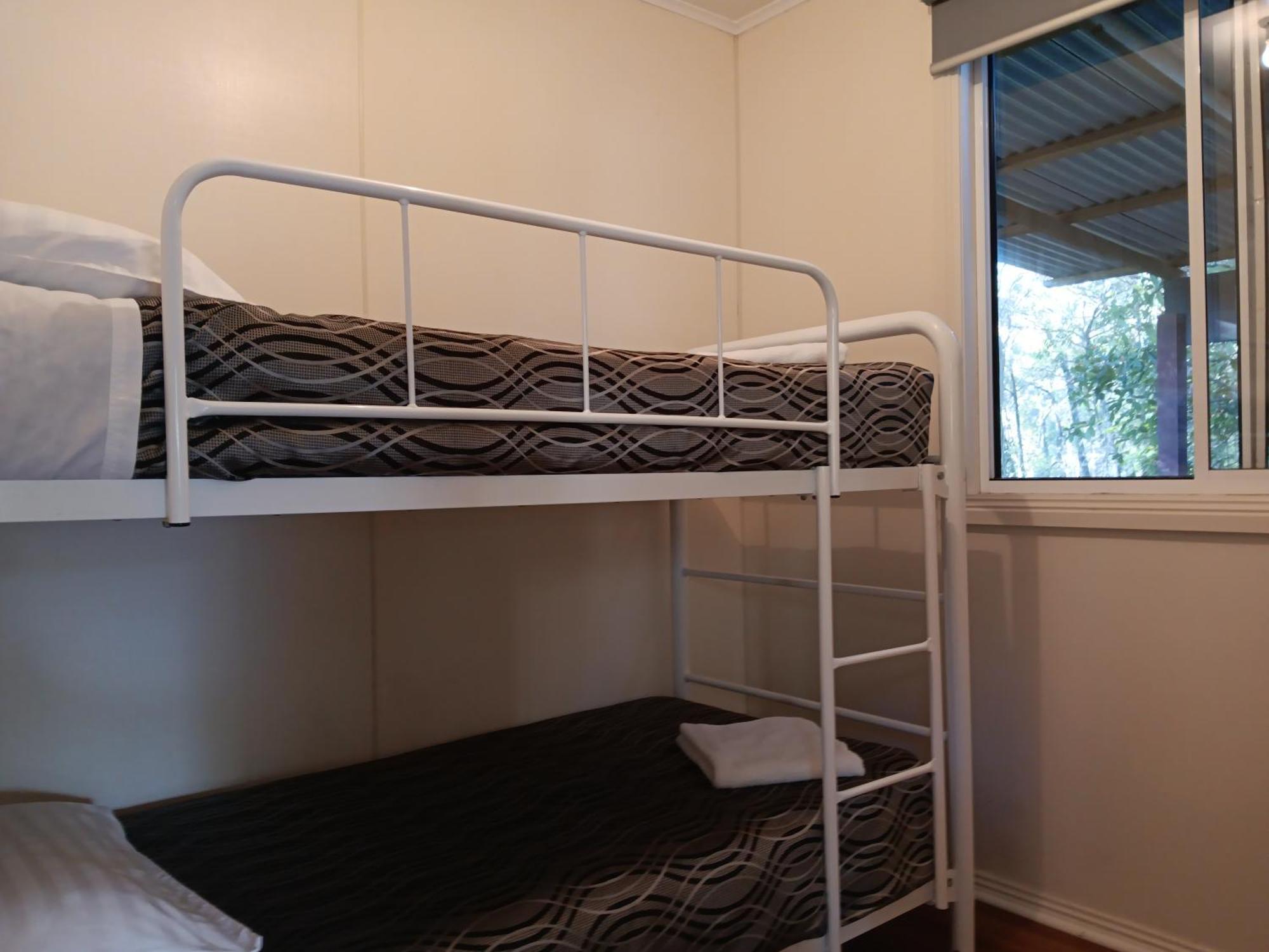 Mallacoota'S Shady Gully Caravan Park Esterno foto