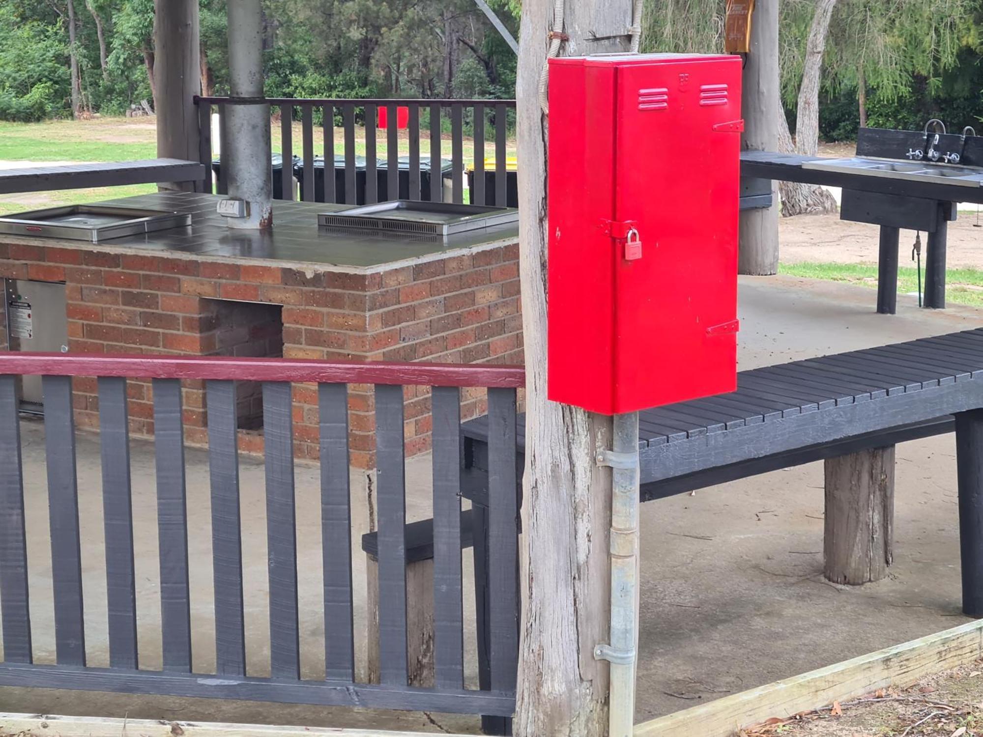 Mallacoota'S Shady Gully Caravan Park Esterno foto