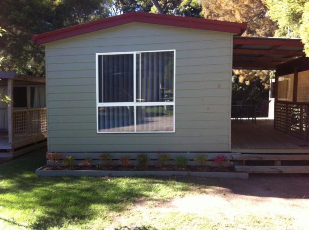 Mallacoota'S Shady Gully Caravan Park Esterno foto