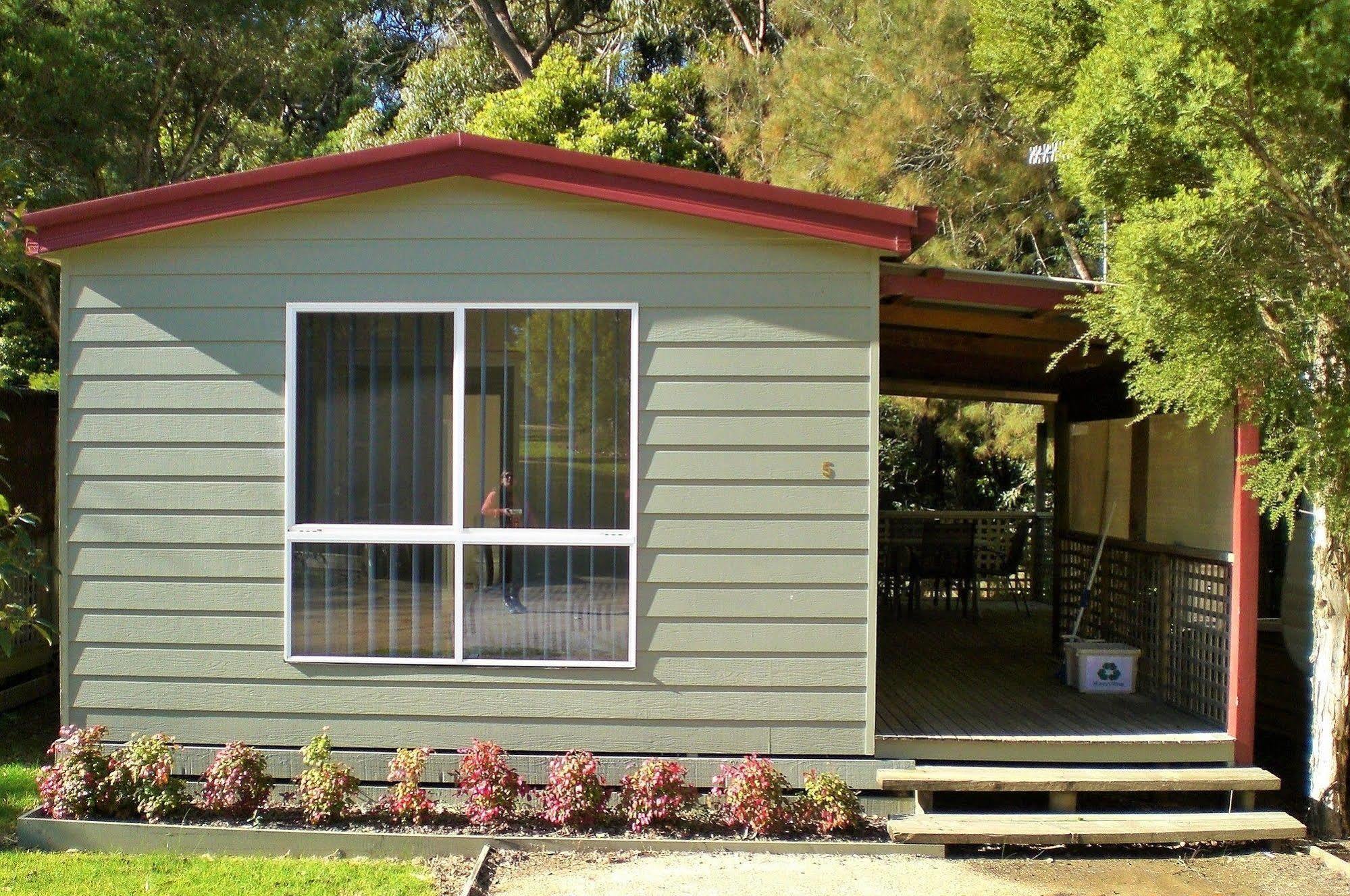 Mallacoota'S Shady Gully Caravan Park Esterno foto