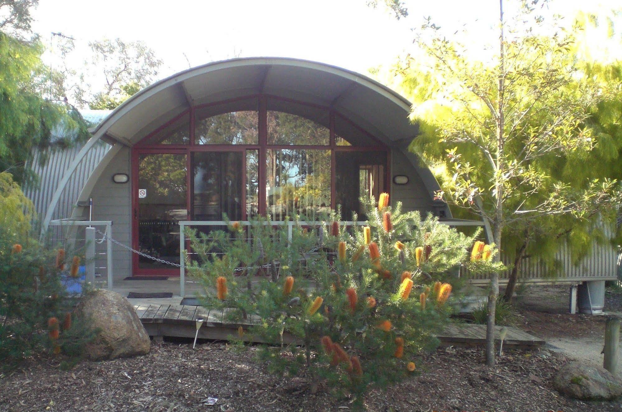 Mallacoota'S Shady Gully Caravan Park Esterno foto